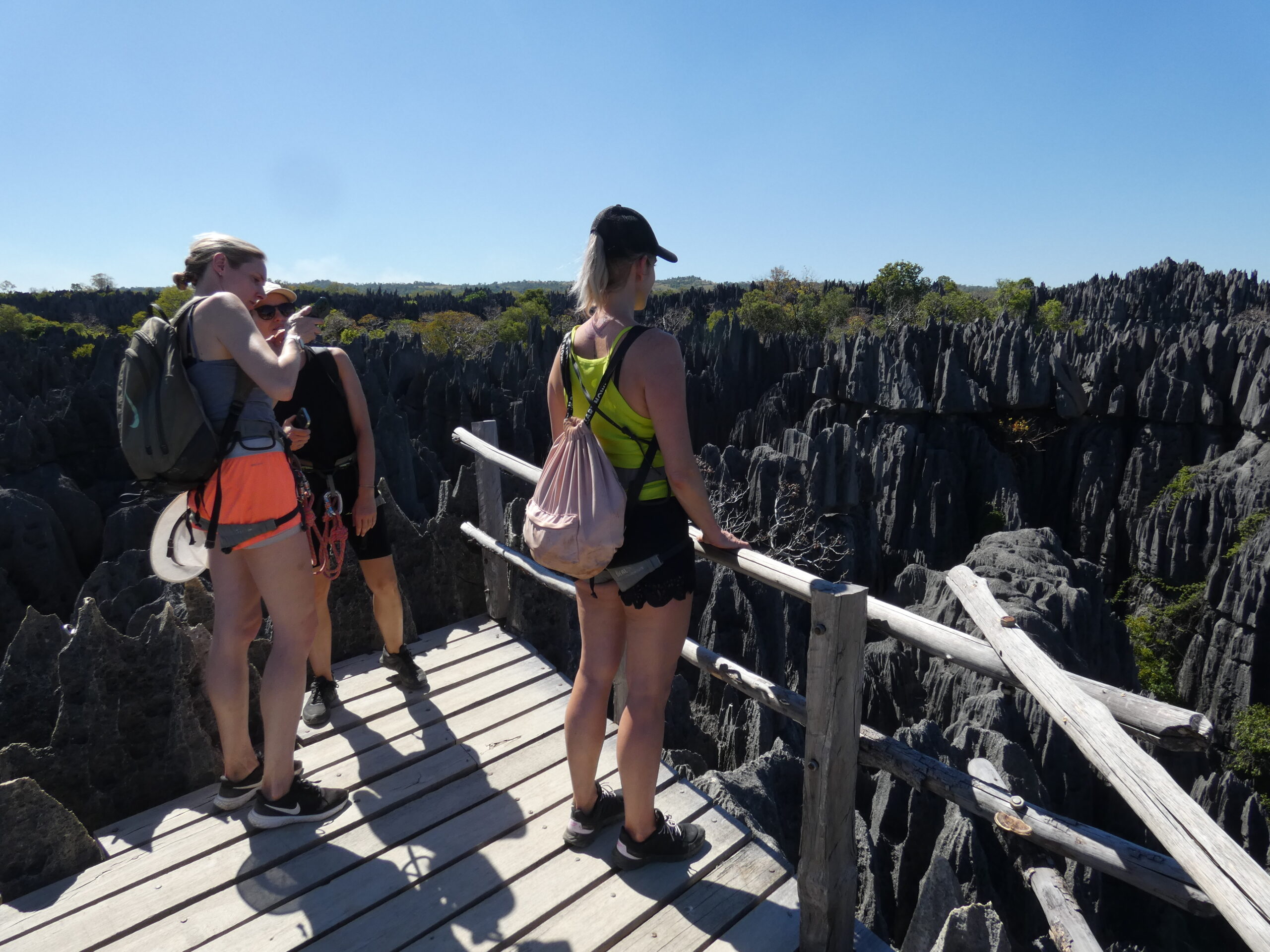 TSINGY TOUR 4 DAYS - Image 5