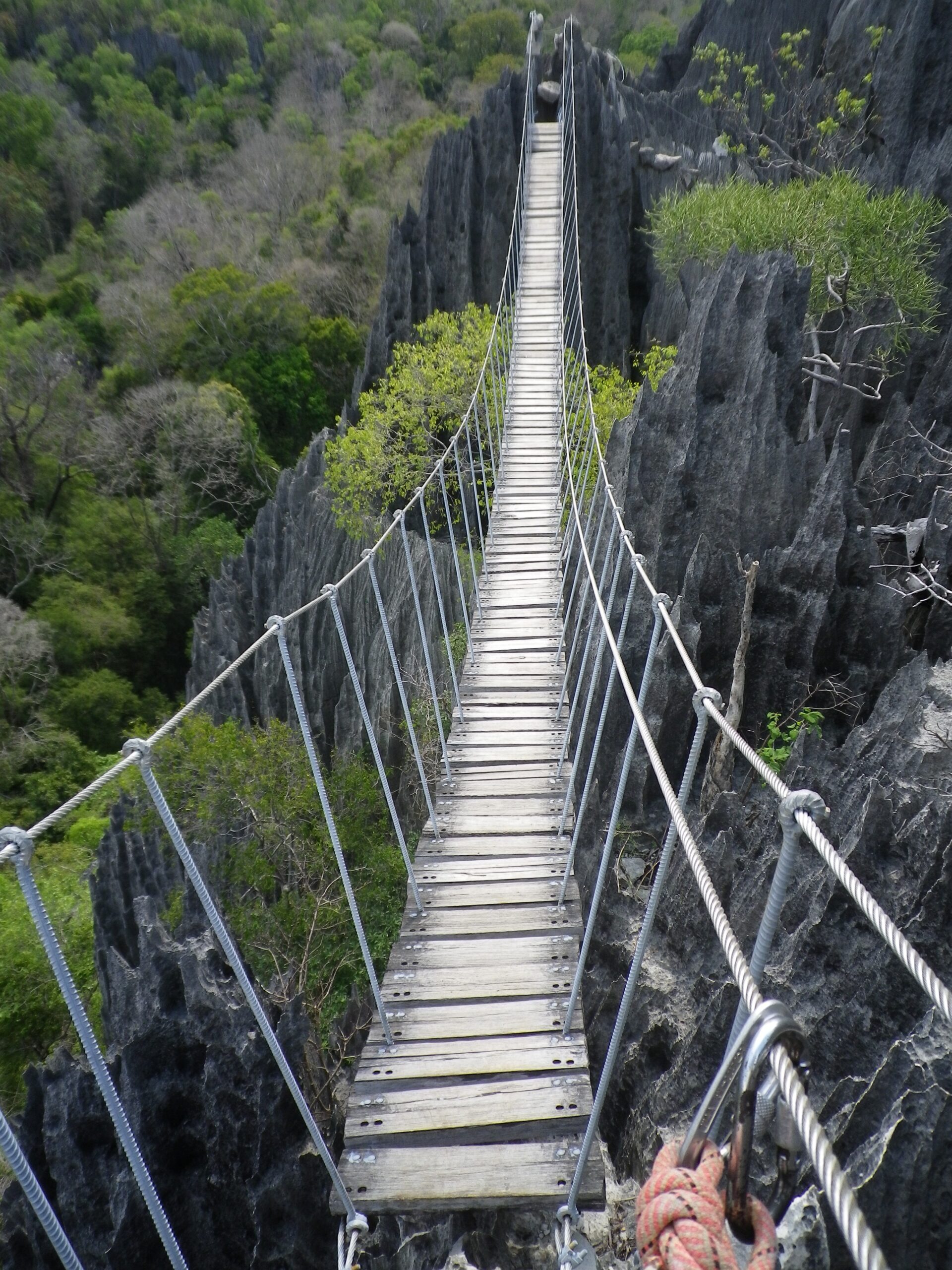 TSINGY TOUR 4 DAYS